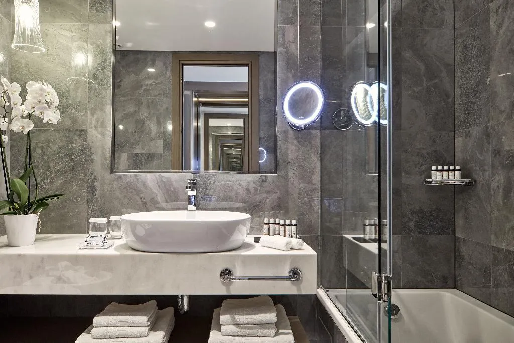 SINGLE CLASSIC Room, Electra Metropolis, Athens