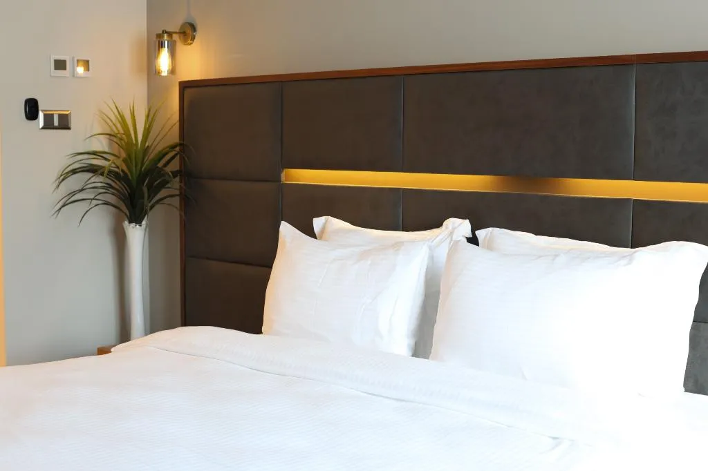 SUITE WITH JACUZZI Room, The Yali Konak Hotel Izmir, Izmir