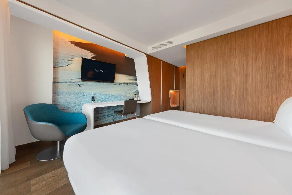Double or Twin SEA VIEW WITH BALCONY Room, Eurostars Cascais, Lisbon