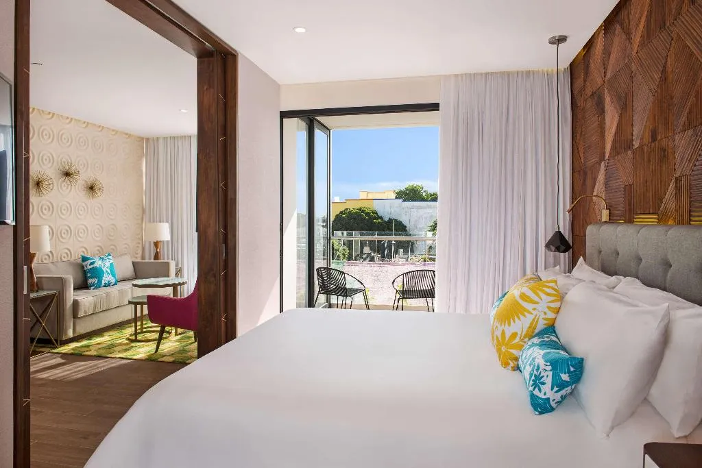 SUITE KING BED ONE BEDROOM  Room, The Fives Downtown Hotel, Curio by Hilton, Playa Del Carmen