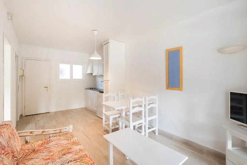 APARTMENT ONE BEDROOM Room, Sol Parc, Menorca