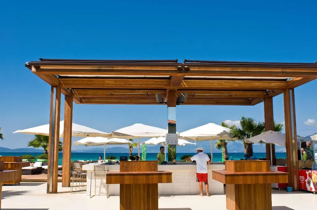 Bar, Radisson Blu Resort & SPA Cesme, Izmir