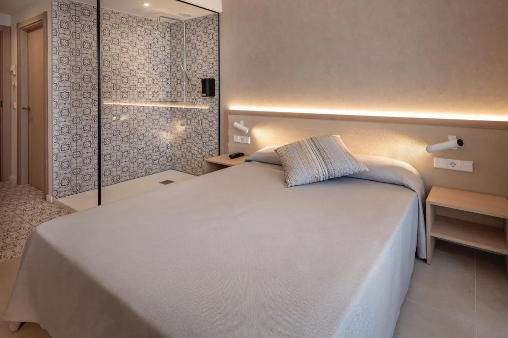 DOUBLE PREMIUM Room, Hotel Alhambra, Costa Brava