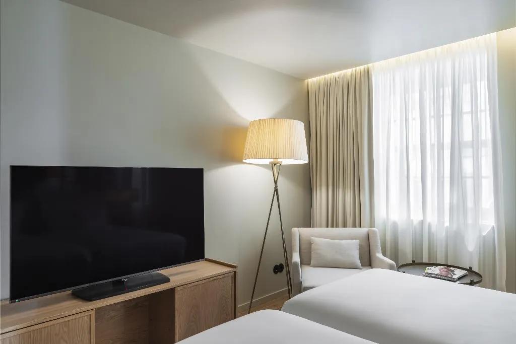 TWIN Accesible Premium  Room, Vignette Collection  Casa da Companhia, Porto
