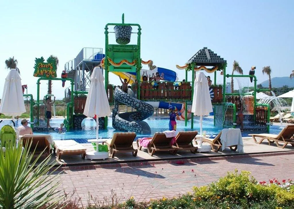 Pool, Karya Family Resort, Izmir