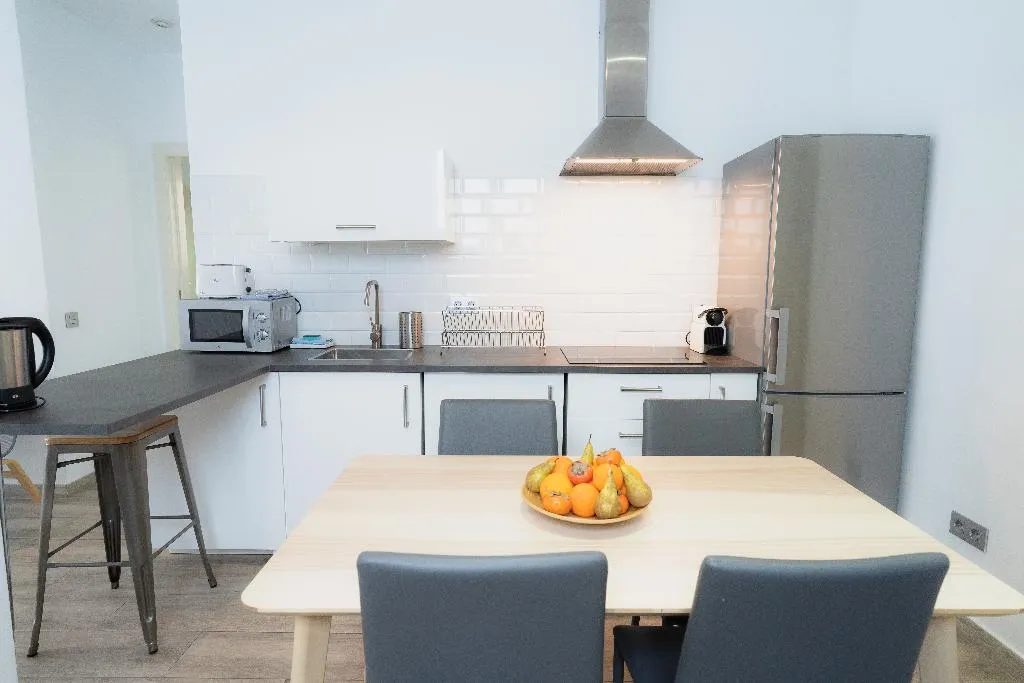 APARTMENT SUPERIOR Room, azz Apartamentos Torre de la Plata, Seville