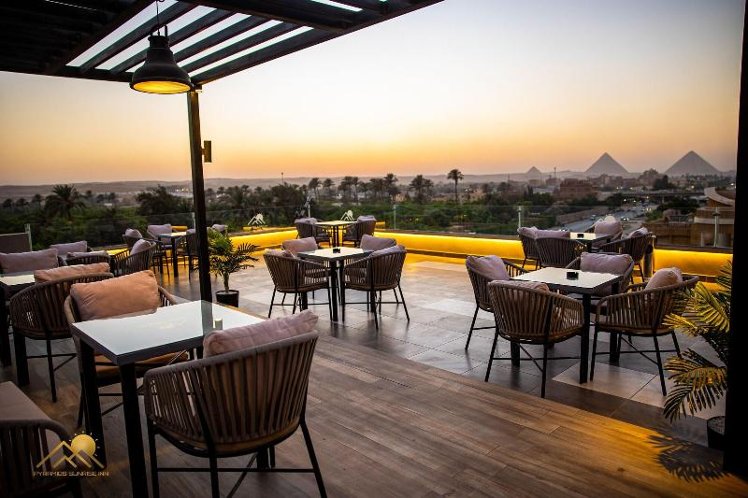 Terrace, Pyramids Sunrise Inn, Cairo