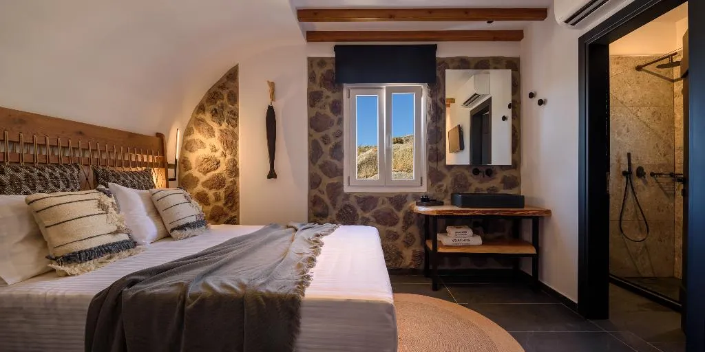 DOUBLE STANDARD Room, Vrachos Suites Mykonos, Mykonos