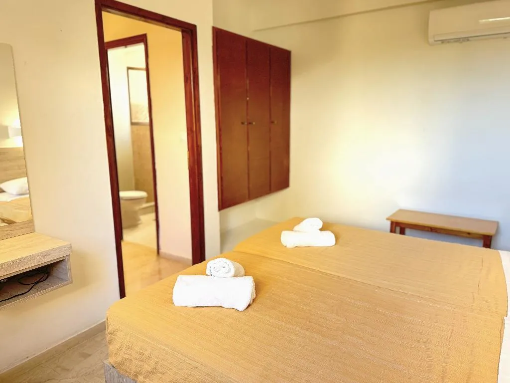 APARTMENT COMFORT Room, Domenica Apartments, Crete