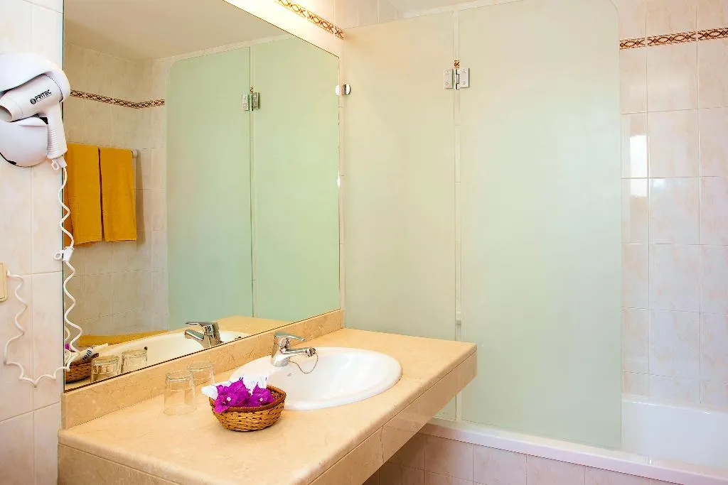 Double or Twin STANDARD Room, MONÉA Royal Mónica, Lanzarote
