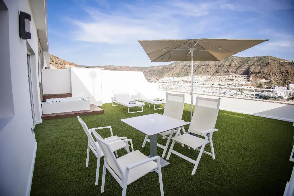 APARTMENT WITH JACUZZI Room, Servatur Terrazamar Sunsuite, Gran Canaria