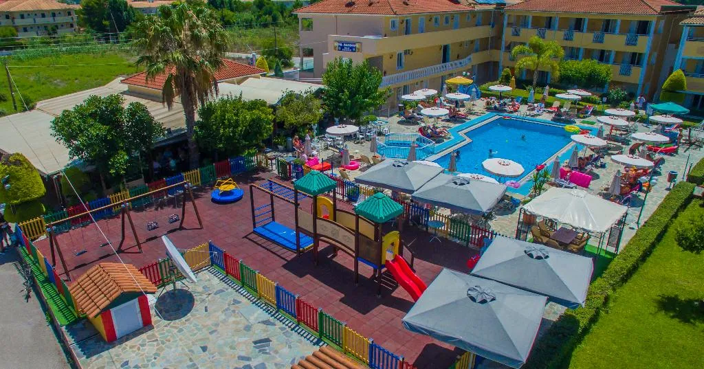 Pool, Macedonia, Zante
