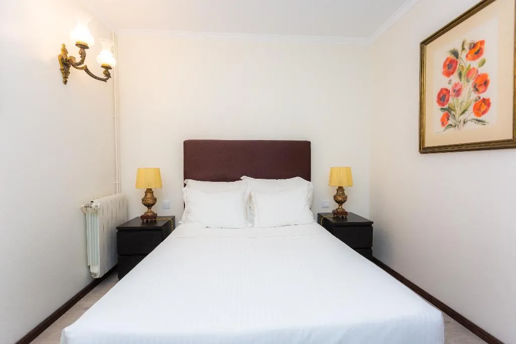 FAMILY ROOM TWO BEDROOMS Room, Castelo Santa Catarina, Porto