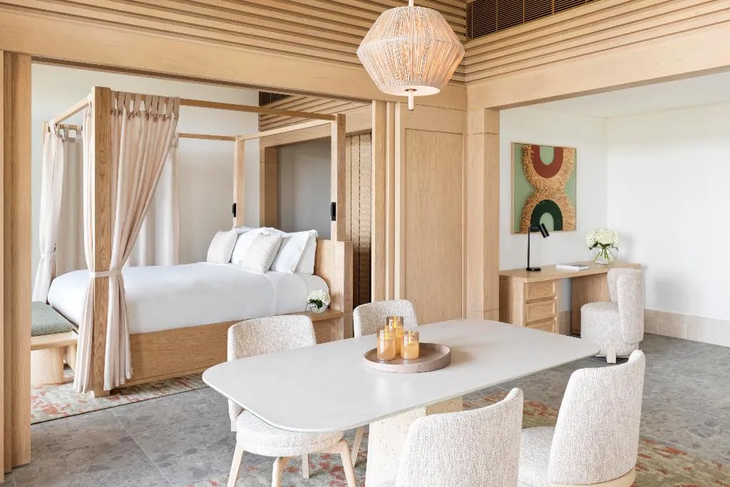 SUITE SUPERIOR TWO DOUBLE BEDS Room, Sofitel Dubai The Palm, Dubai