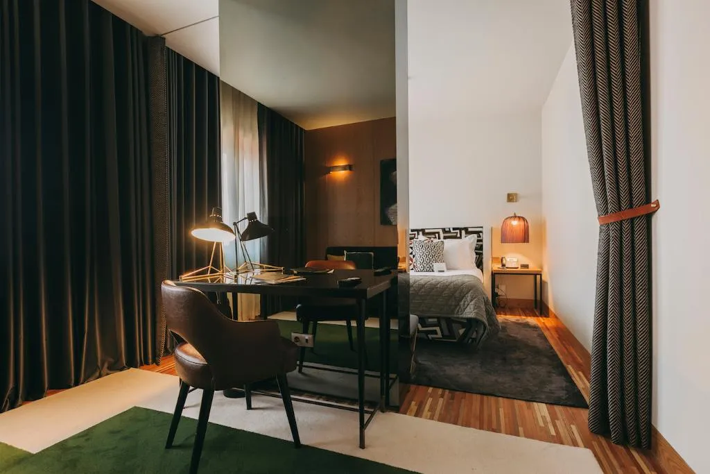 SUITE CLASSIC Room, Torel Avantgarde, Porto