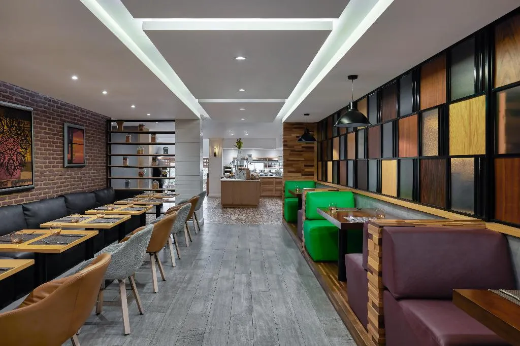 Restaurant, Holiday Inn Cairo Maadi, Cairo