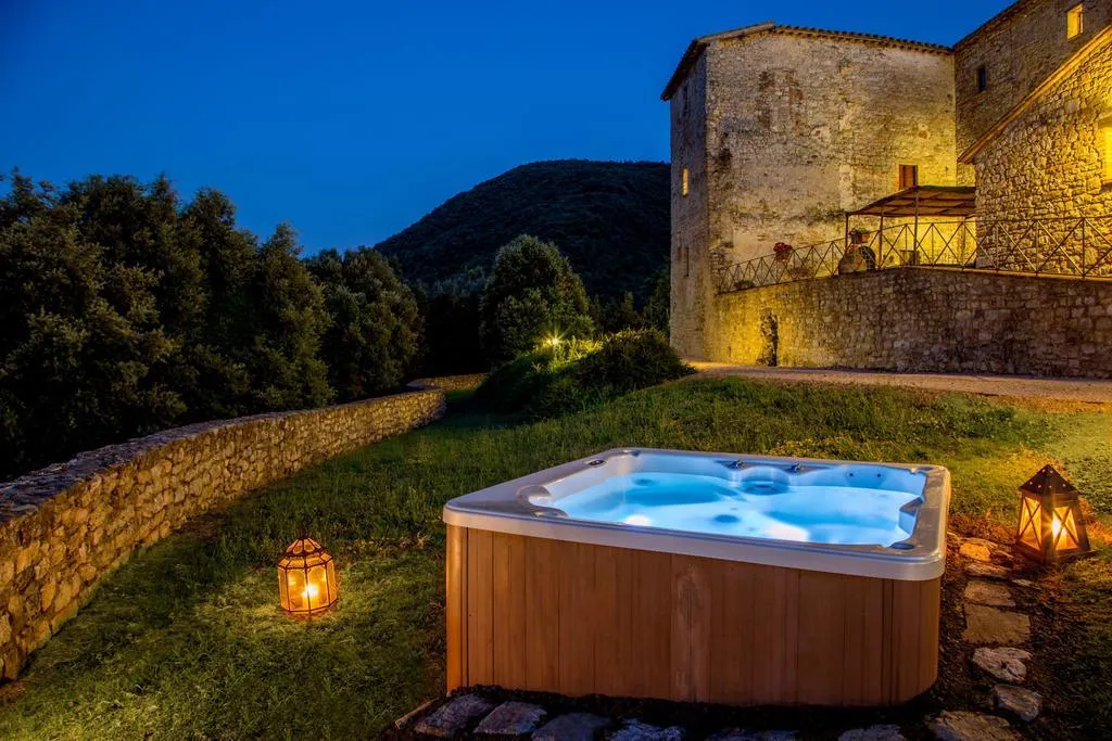 Sports and Entertainment, Castello Valenzino, Perugia