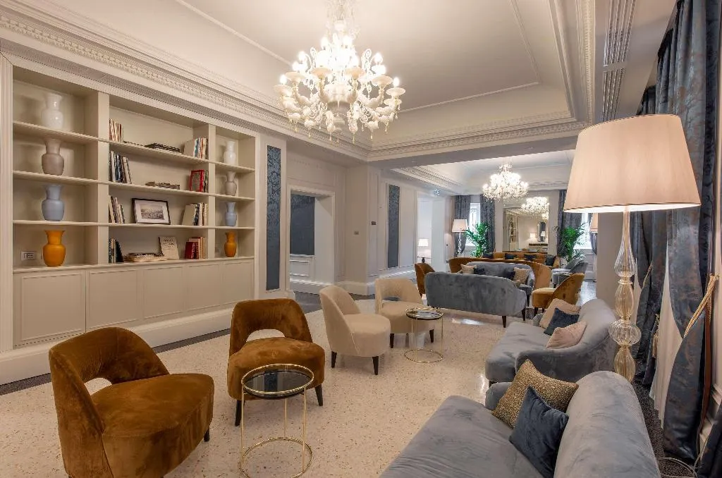 Lobby, H10 Palazzo Canova, Venice