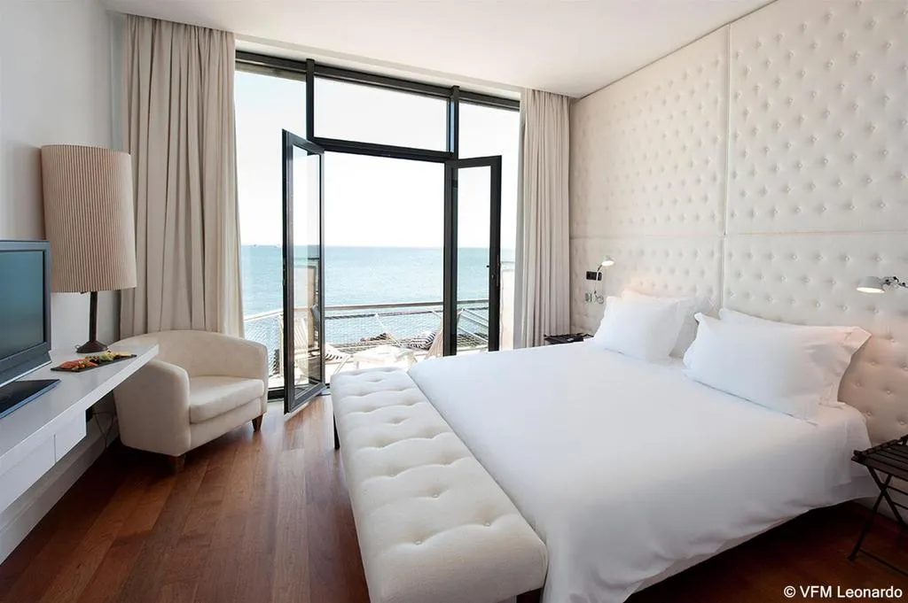 General view, Hotel Farol, Lisbon