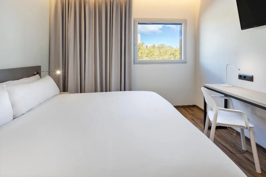 DOUBLE STANDARD Room, B&B HOTEL Madrid Alcorcon, Madrid