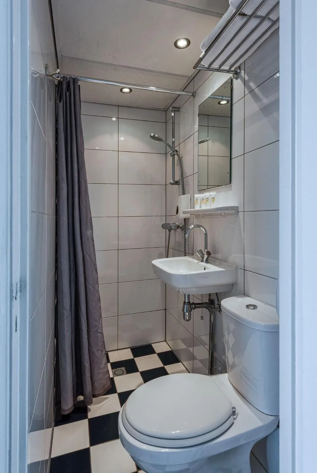SINGLE STANDARD Room, Hotel Damsquare, Amsterdam