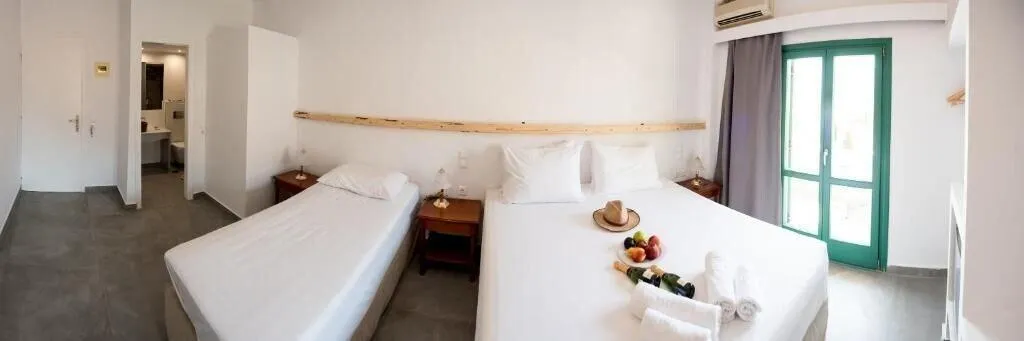 Room, Ifestia, Santorini