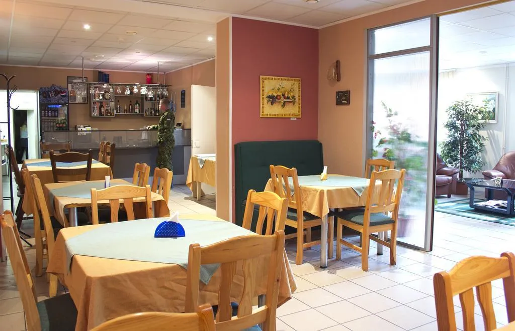 Restaurant, Lillekula Hotel, Tallinn