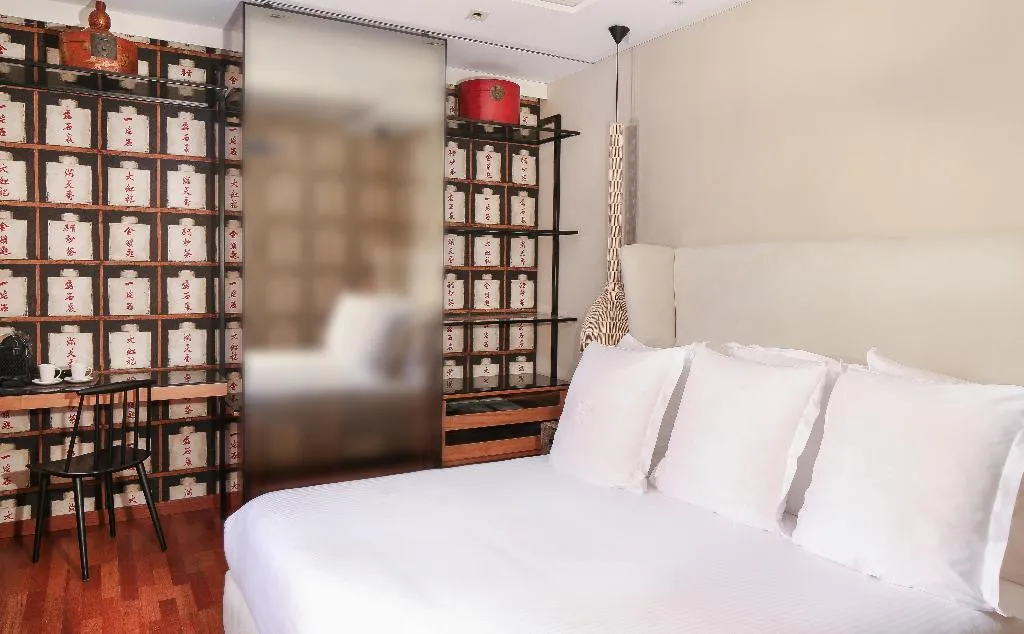 JUNIOR SUITE SUPERIOR Room, Claris and Spa, Barcelona