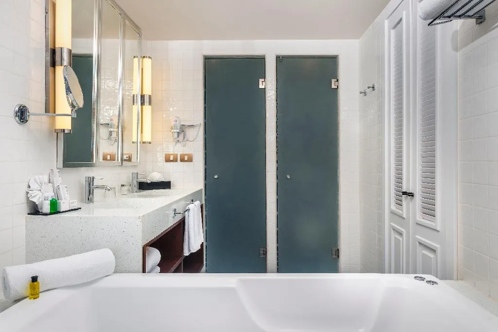 Room, El Beso Adults Only at Ocean Riviera Paradise AI, Cancun Area