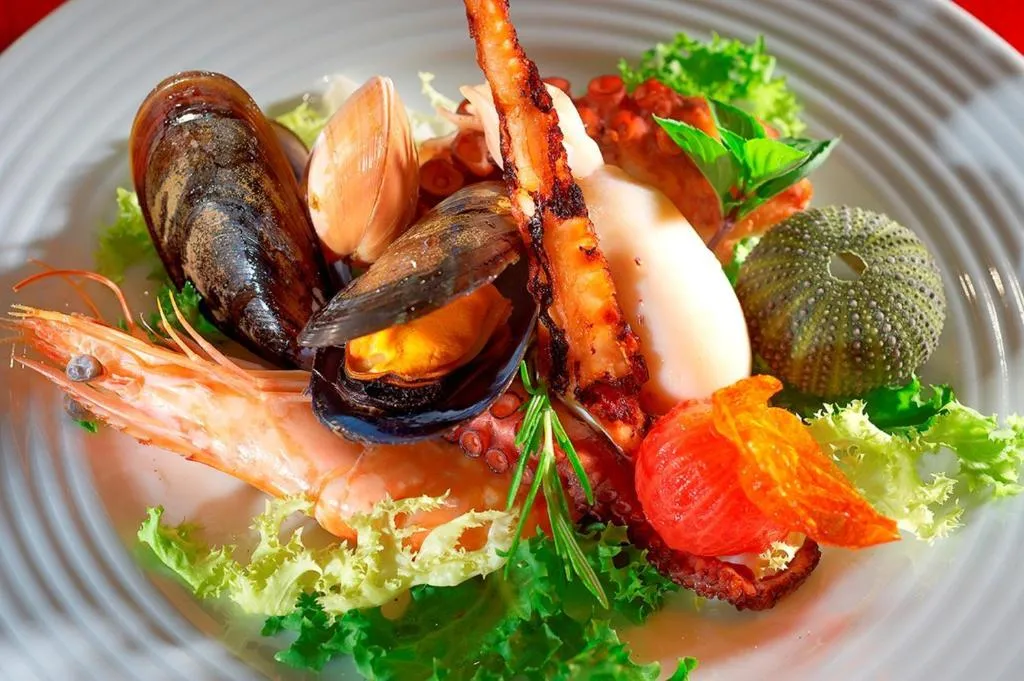 Restaurant, Istion Club & Spa, Thessaloniki