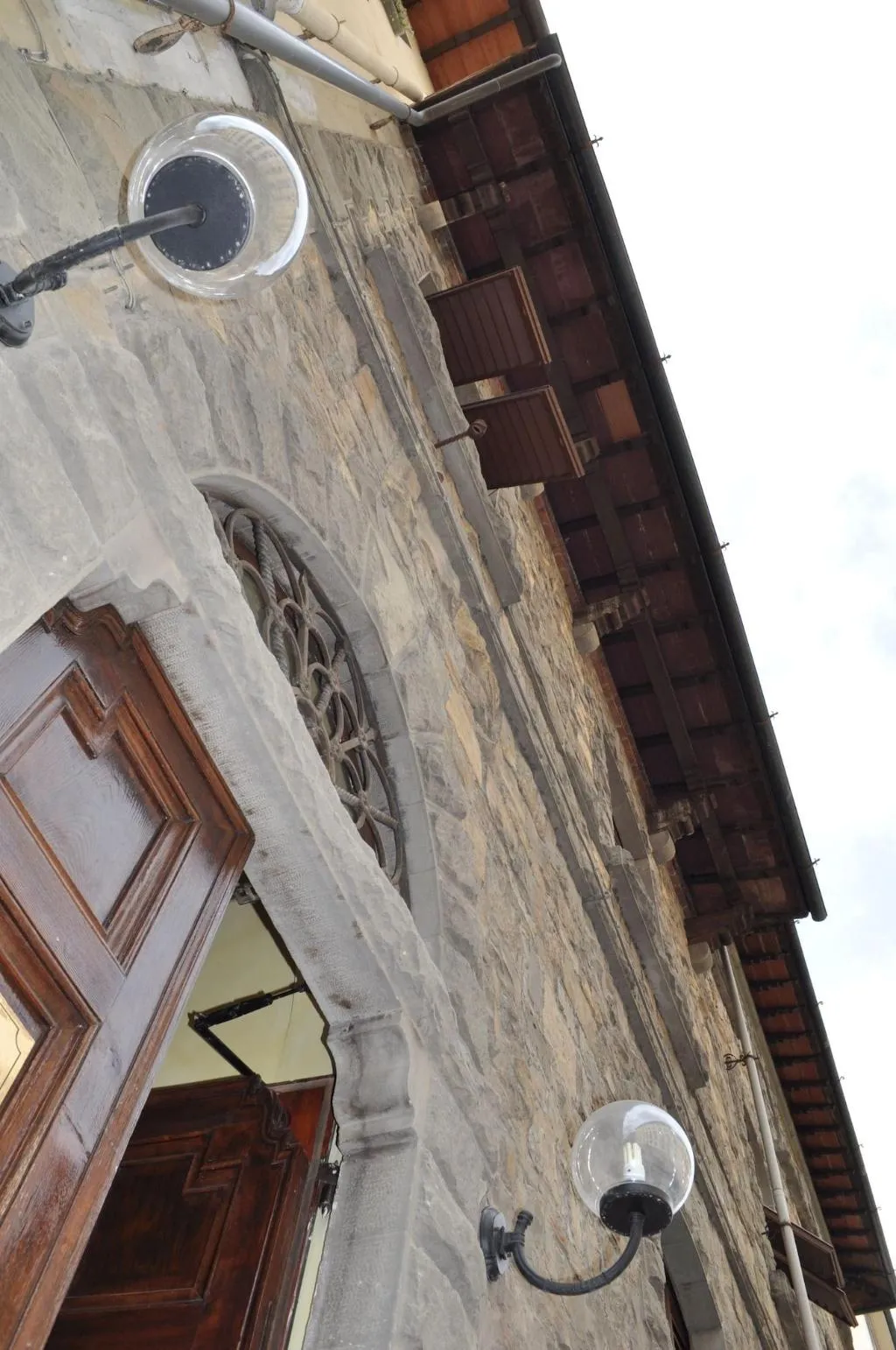 Sports and Entertainment, Relais Stibbert Florence, Florence