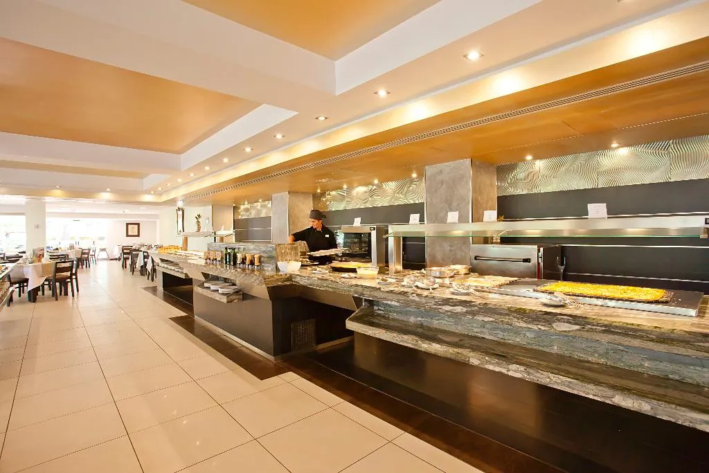 Restaurant, FERGUS Bermudas, Majorca