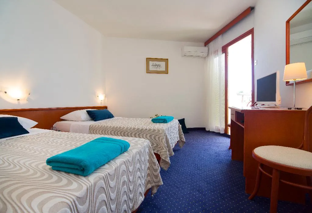 DOUBLE WITH AIR CONDITIONING Room, Laguna, Split