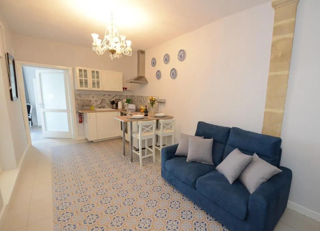DOUBLE DELUXE Room, Paulos Valletta, Malta