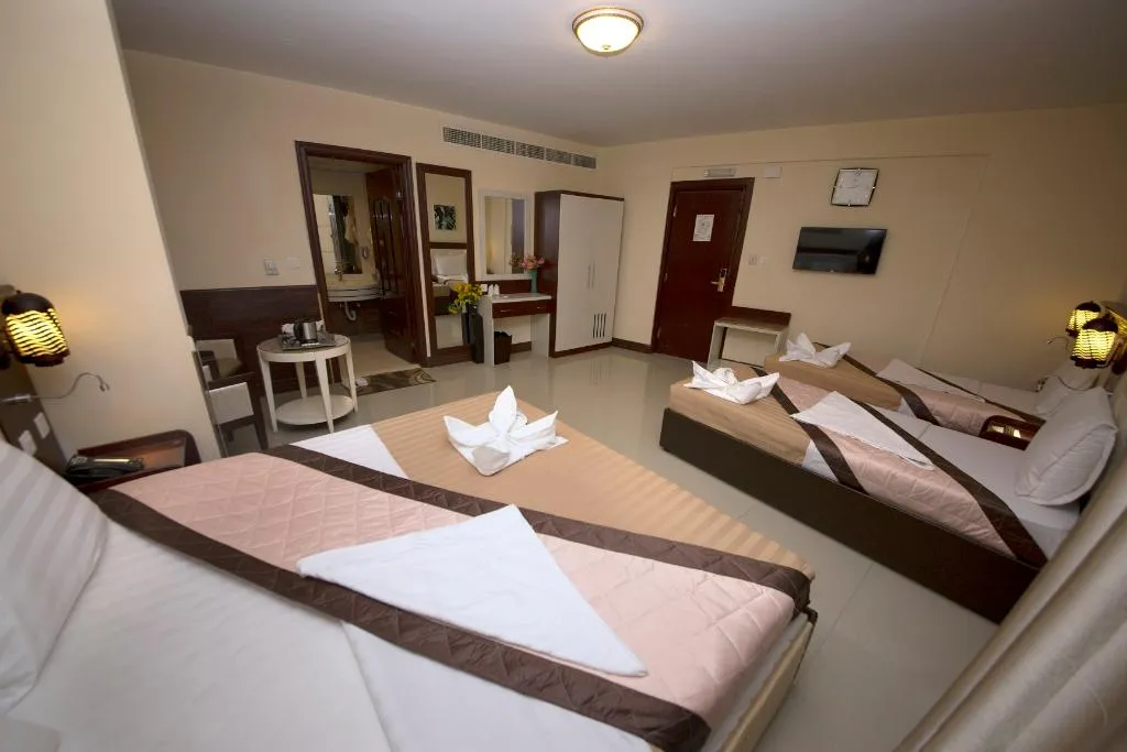 FAMILY ROOM CAPACITY 4 Room, Mariana Hotel, Dubai