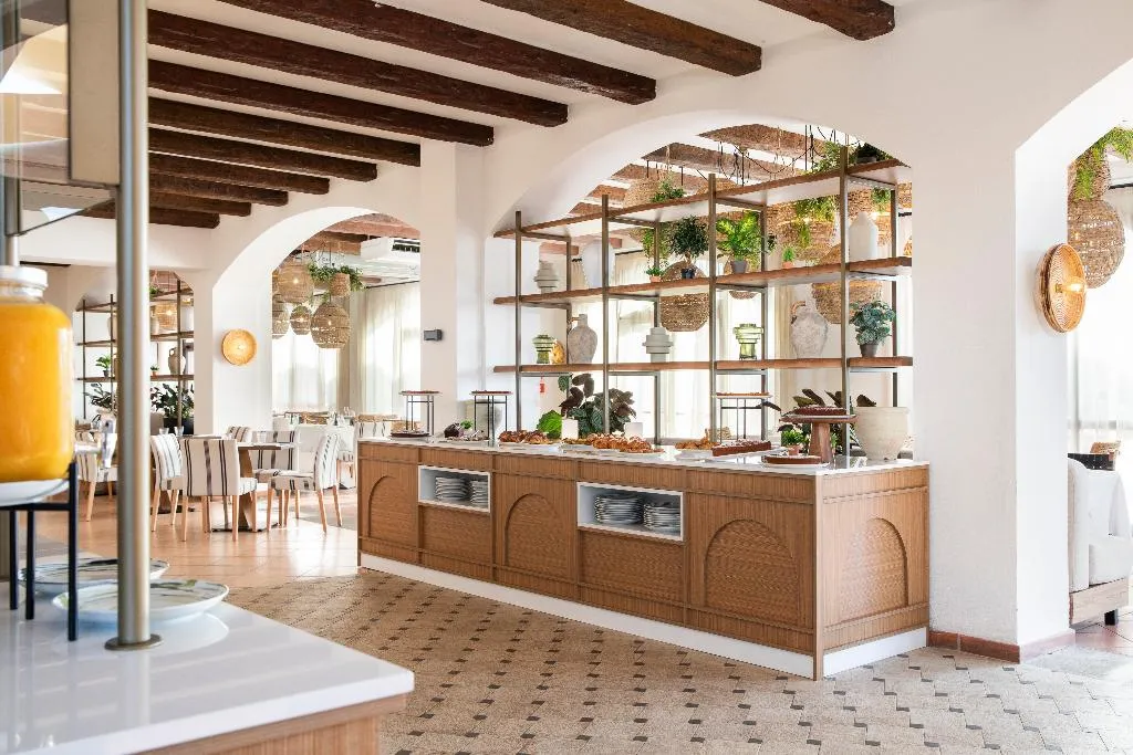 Restaurant, Mangia's Santa Teresa Sardinia, Curio Collection, Olbia