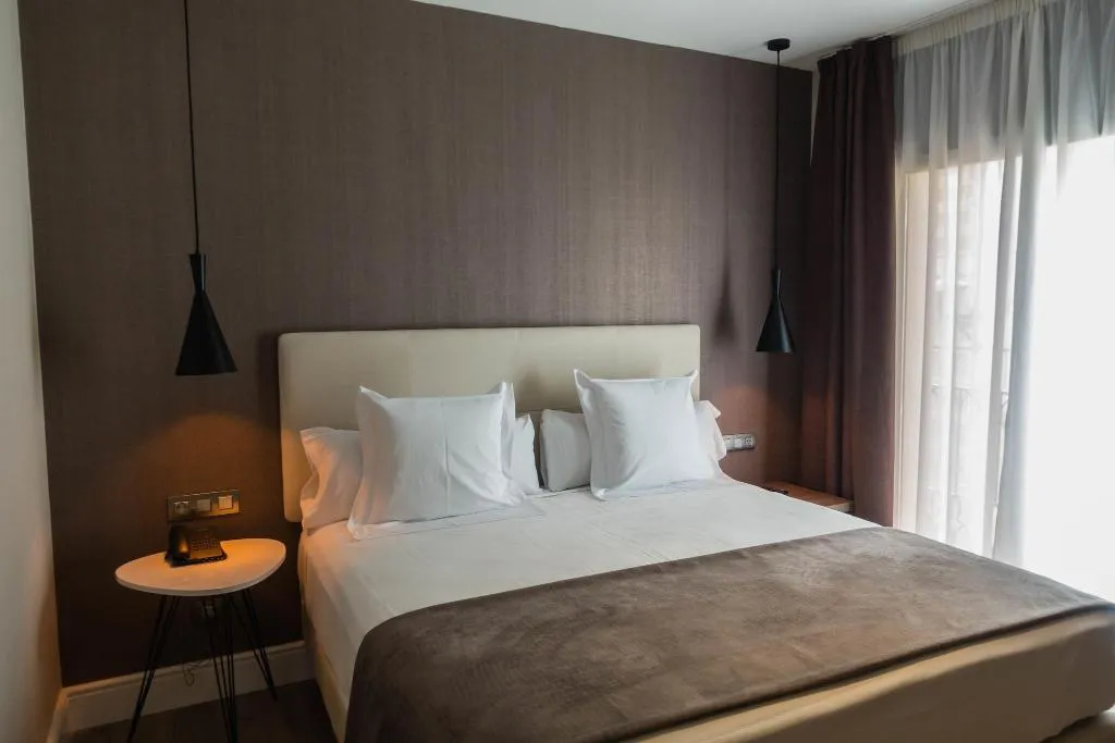SINGLE STANDARD Room, Oasis, Barcelona