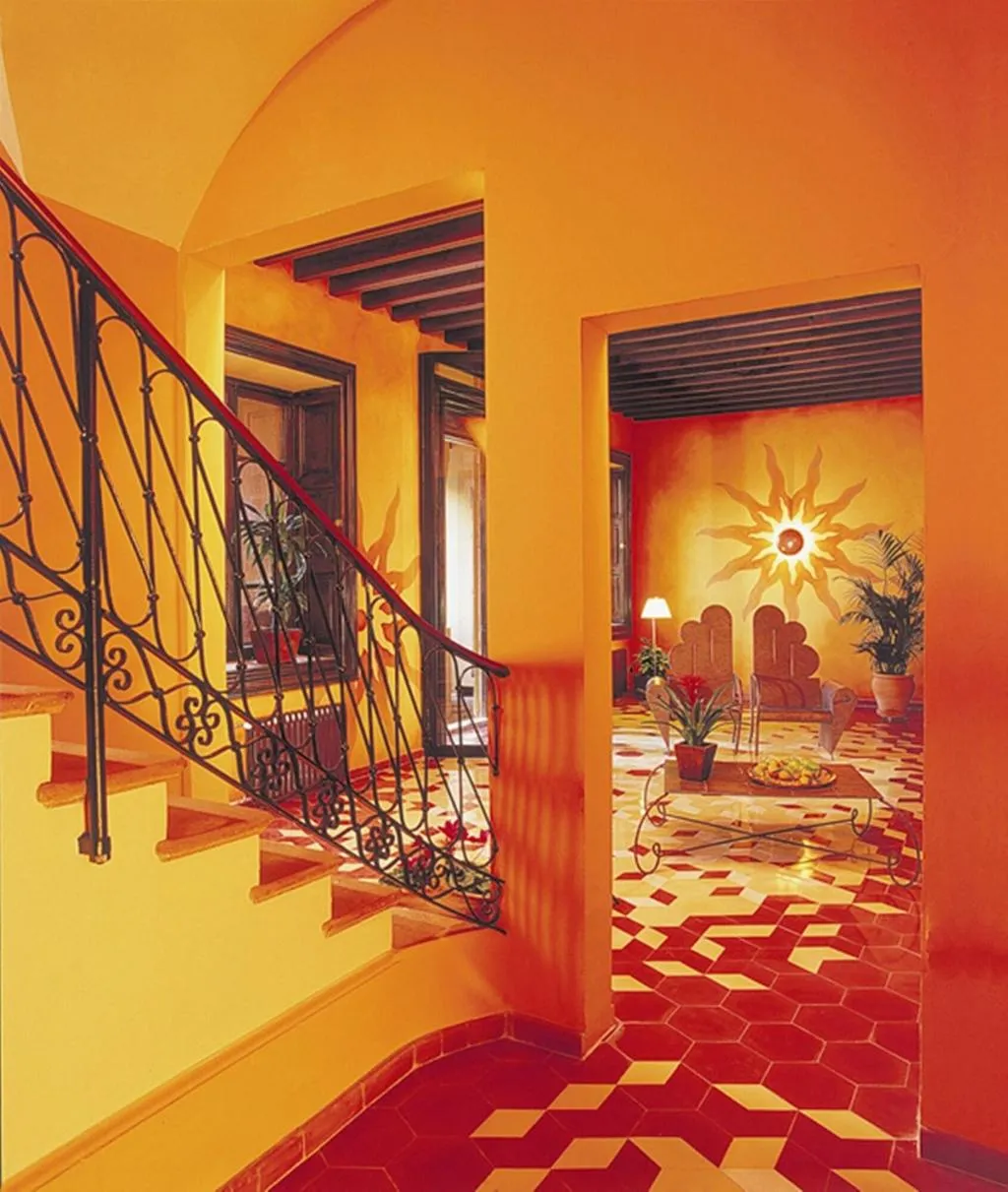 Lobby, Sant Salvador, Majorca