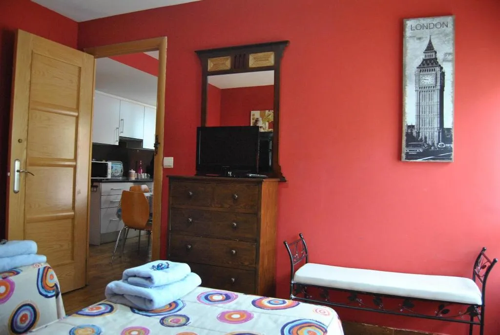 APARTMENT DELUXE Room, Apartahotel Collarubio, Madrid