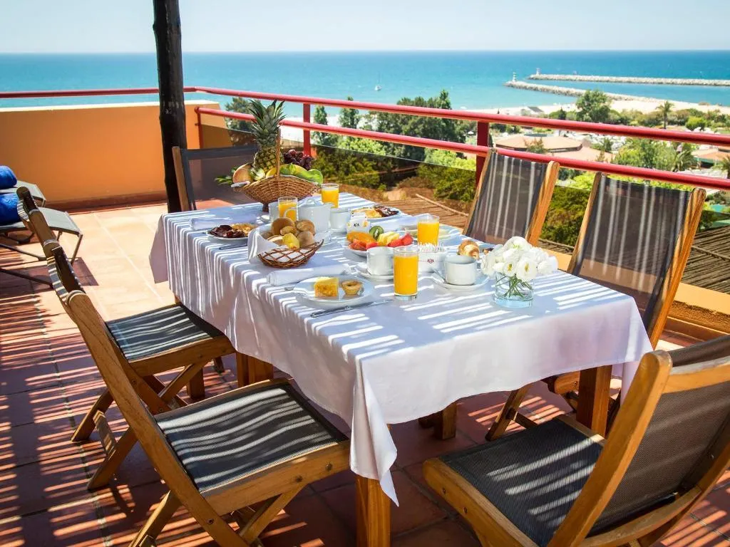 SUITE PREMIER Room, Dom Pedro Marina, Algarve