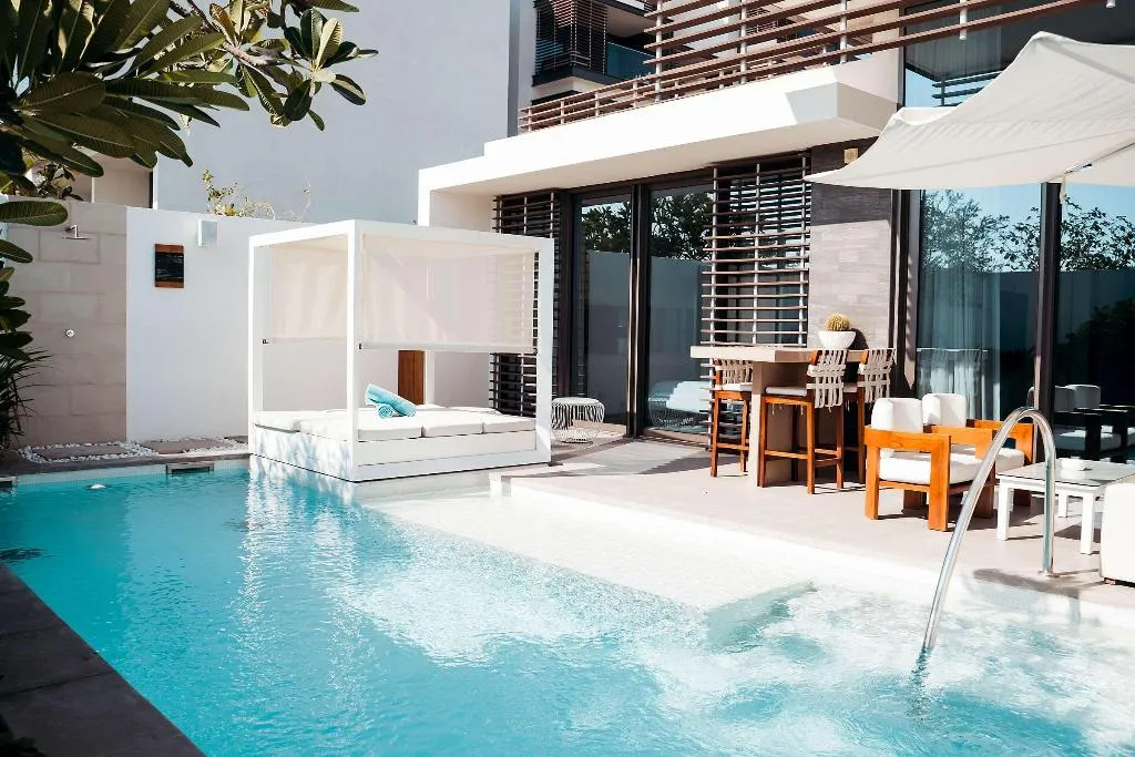 VILLA WITH PRIVATE POOL Room, Nikki Beach Resort & Spa Dubai, Dubai