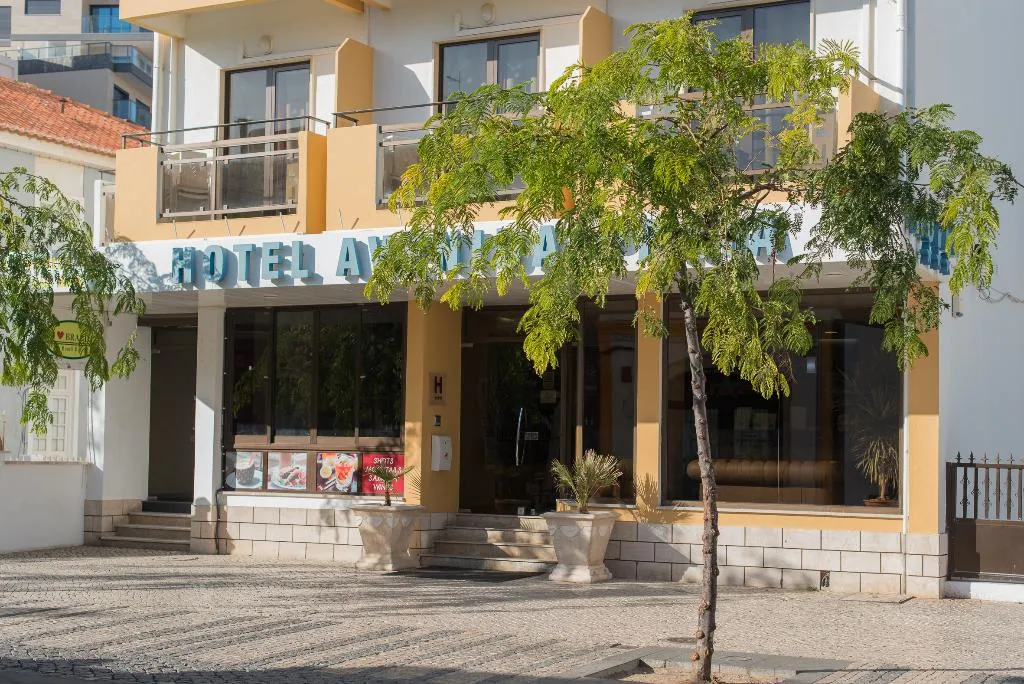 General view, Avenida Praia, Algarve