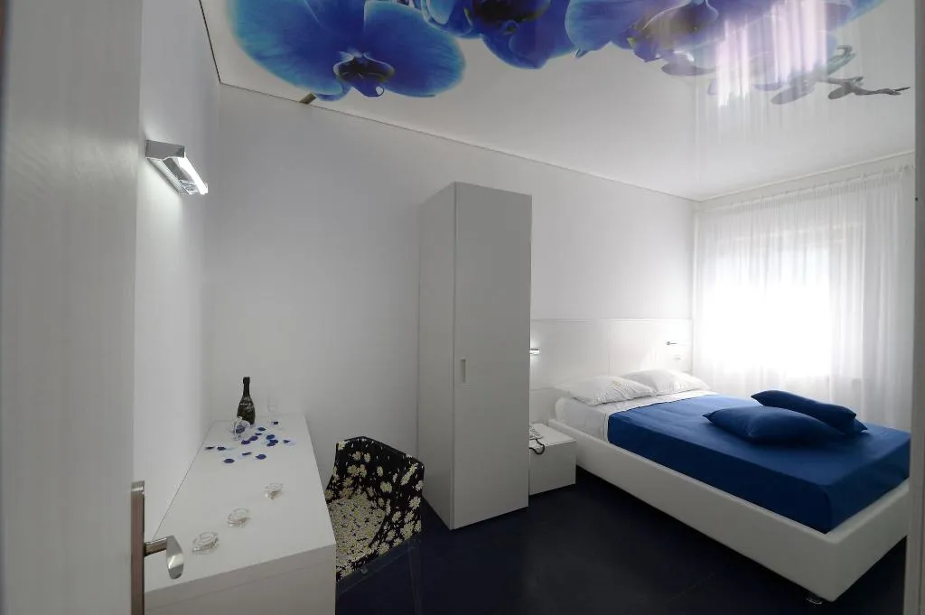 Room, X Hotel, Naples