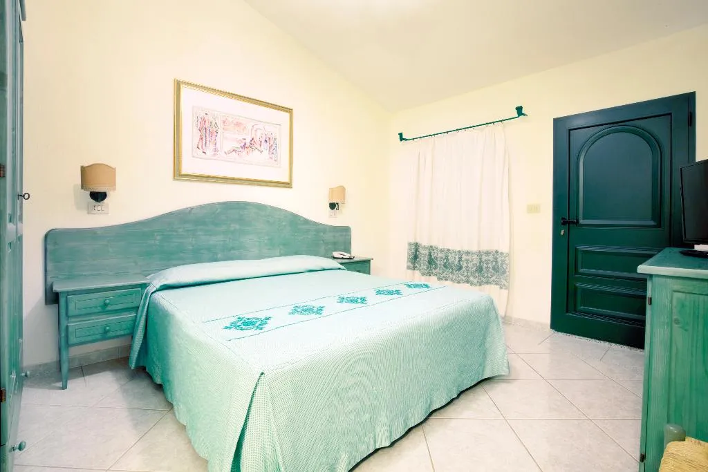 DOUBLE CLASSIC GARDEN VIEW Room, Club Hotel Marina Seada Beach, Olbia