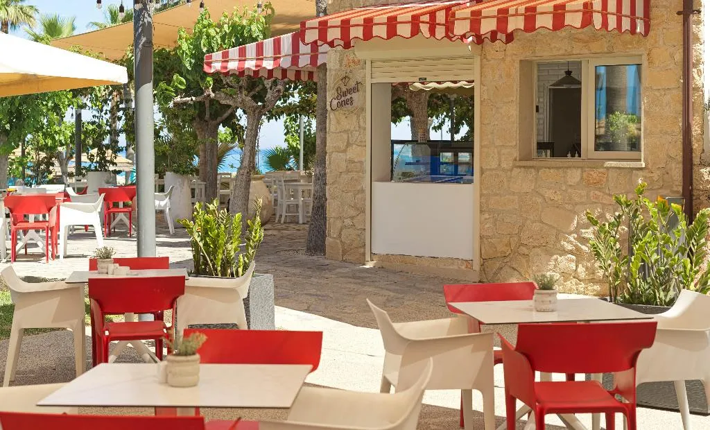 Restaurant, St George Beach Hotel & Spa Resort, Cyprus