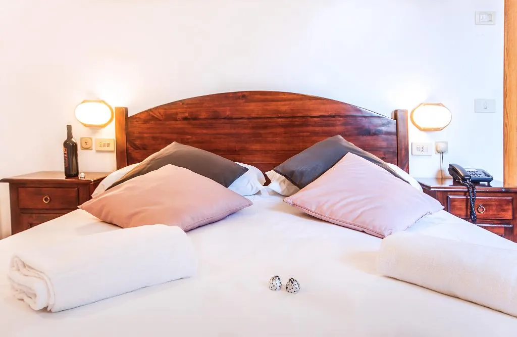 DOUBLE STANDARD Room, Costantini, Florence