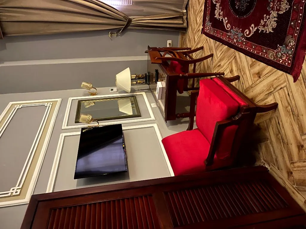 SUITE ONE BED Room, Cosmopolitan Cairo Hotel, Cairo