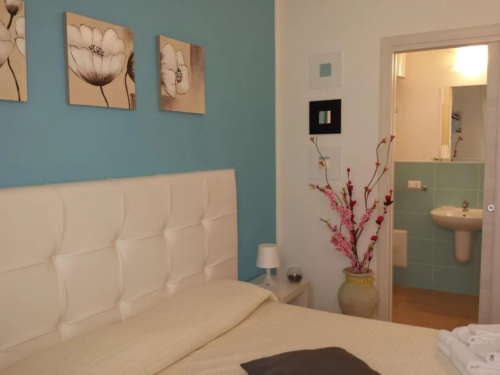 Room, La Suite Di Segesta, Palermo