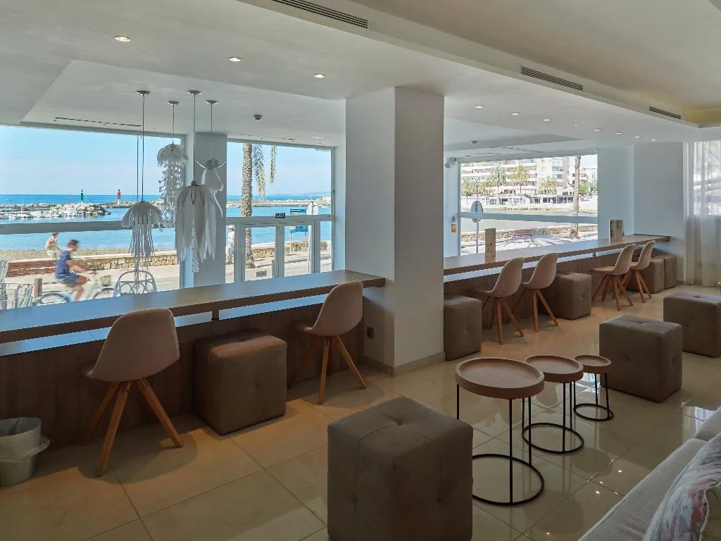 Lobby, BQ Aguamarina, Majorca