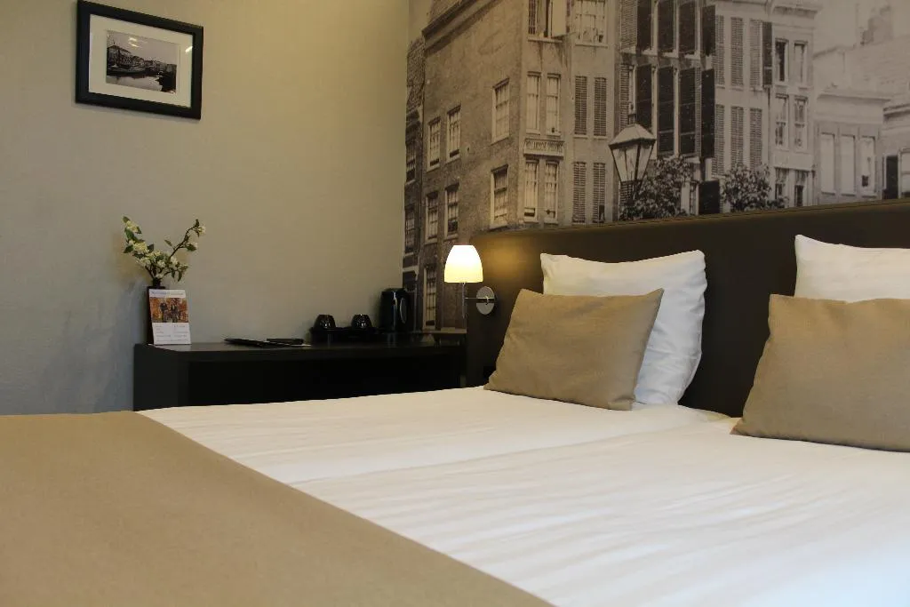 TWIN DELUXE Room, Royal Amsterdam Hotel, Amsterdam